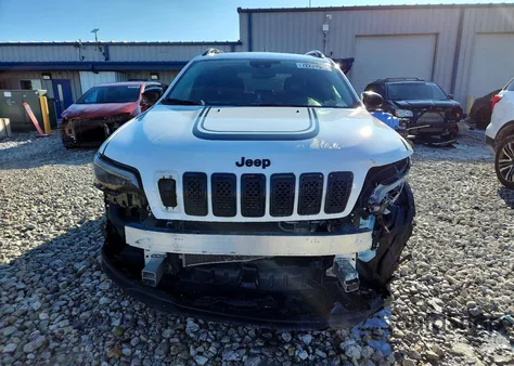 2022 Jeep Cherokee Latitude из США, поврежденный, VIN 1C4PJMCX1ND548164